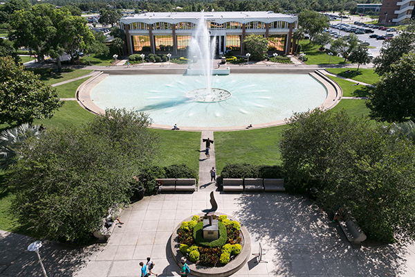 UCF campus reflection pond