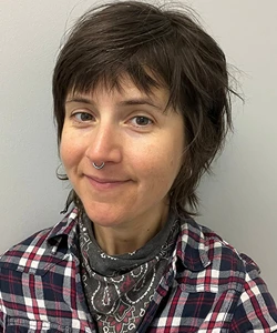 Mari Mackiewicz headshot