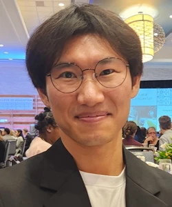 Cheolwoo Park headshot