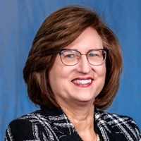 Donna Walsh headshot