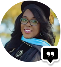 Lauren Thomas headshot